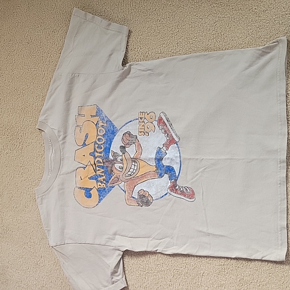 Crash Bandicoot T- Shirt 100% Cotton Tan Sz Med